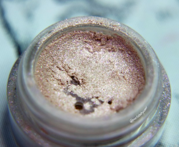 brija-cosmetics-eyeshadow-premonition-jar